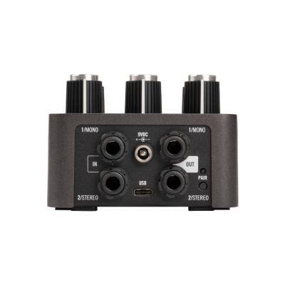 Universal Audio UAFX Dream 65 Reverb Amplifier オーバードライブ アンプシミュレーター ギターエフェクター 筐体背面の入出力部の画像