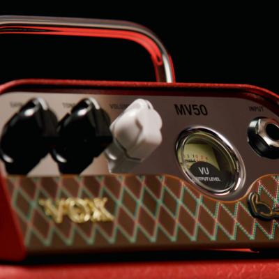 VOX MV50-BM Brian May Nutubeアンプ ブライアン・メイ ギターアンプヘッド ヴォックス 左側面画像