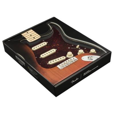 Fender フェンダー ClassicGear Tuning Machines Chrome ストラトキャスター用 ピックガード ピックアップ ギターパーツ パッケージ画像