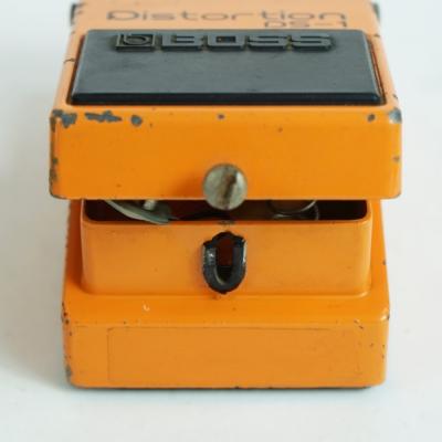【中古】 ディストーション エフェクター BOSS DS-1 Distortion Made in Japan Silver Screw 銀ネジ ギターエフェクター 側面