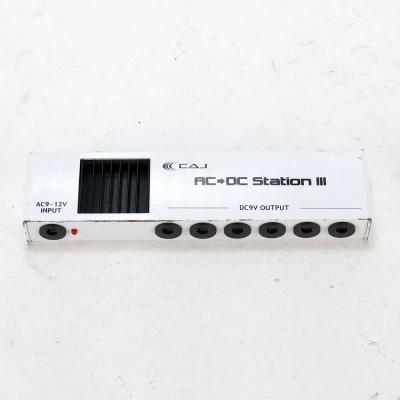 【中古】 パワーサプライ CAJ AC/DC Station III 正面