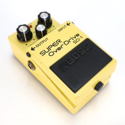【中古】 スーパーオーバードライブ エフェクター BOSS SD-1 Super Over Drive ギターエフェクター 斜めアングル画像
