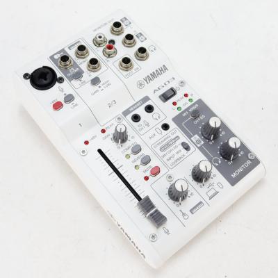 【中古】 ミキサー ヤマハ YAMAHA AG03 mk2 W ライブストリーミングミキサー ホワイト 本体画像 斜め 2