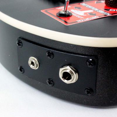 ヘッドフォンアウト装備