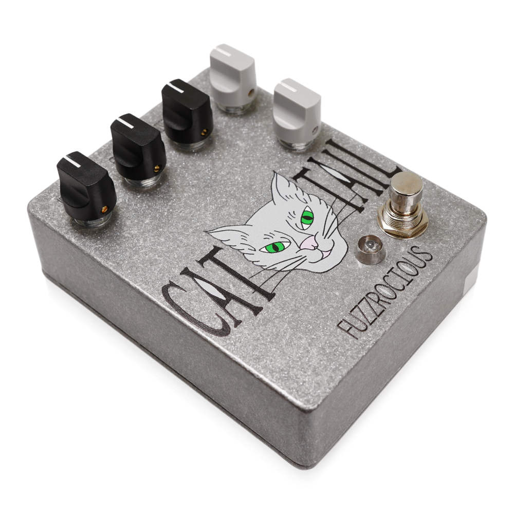 Fuzzrocious Pedals Cat Tail ディストーション エフェクター アングル画像