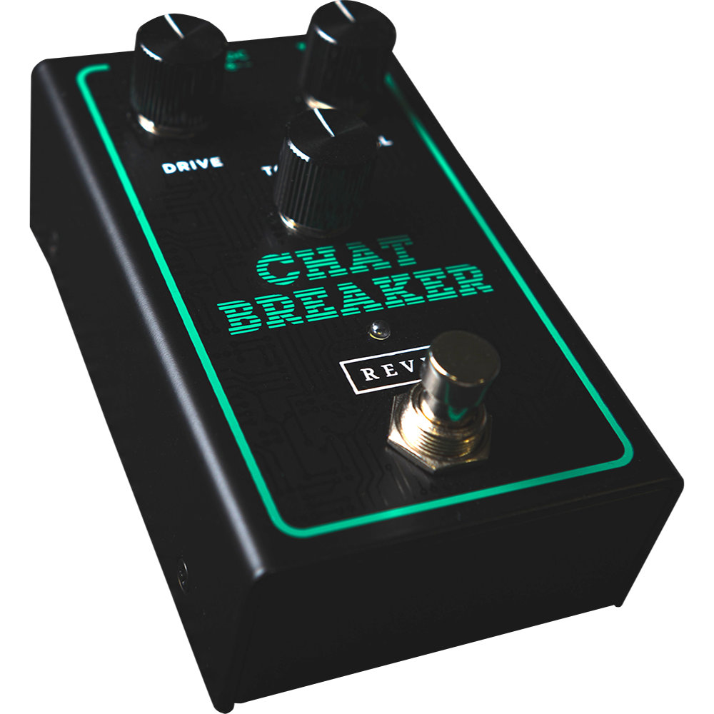 REVV Amplification レヴ アンプリフィケーション Chatbreaker オーバードライブ ギターエフェクター サイドから正面のアングル