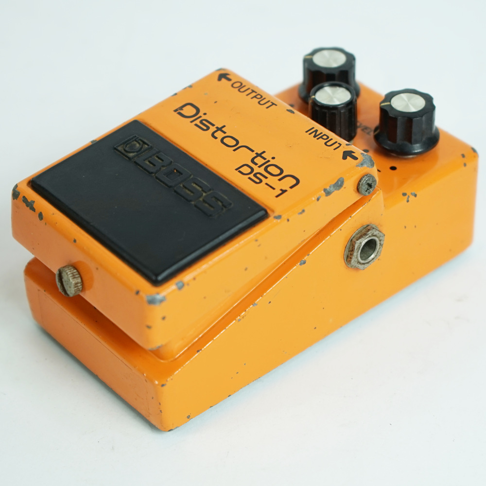 【中古】 ディストーション エフェクター BOSS DS-1 Distortion Made in Japan Silver Screw 銀ネジ ギターエフェクター 側面