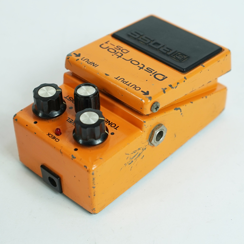 【中古】 ディストーション エフェクター BOSS DS-1 Distortion Made in Japan Silver Screw 銀ネジ ギターエフェクター 側面