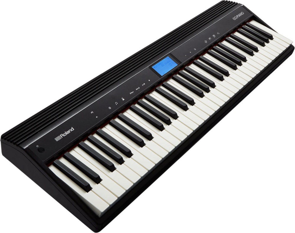 コンパクトなボディにピアノタイプ鍵盤を搭載