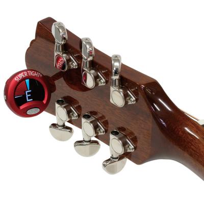 SNARK ST-2 全楽器対応クリップチューナー スナーク アコスティックギターのヘッドに装着した画像
