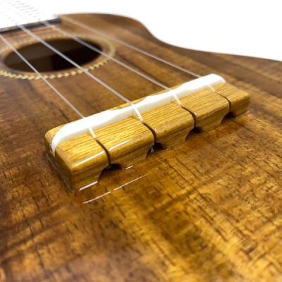 Famous FS-8LN ソプラノウクレレ ブリッジ