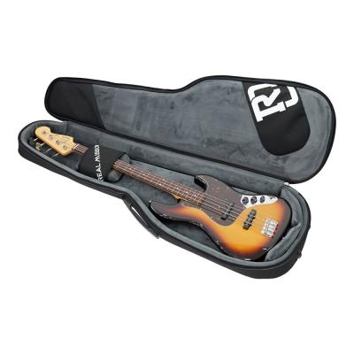 REAL MISSION(リアルミッション) Venus07-B Black 防水 エレキベースケース・ギグケース ジャズベースを収納した例