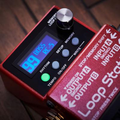 BOSS(ボス) RC-5 Loop Station(ループステーション) ルーパー エフェクター ディスプレイ部・マルチ・カラー・バックライト付きLCD