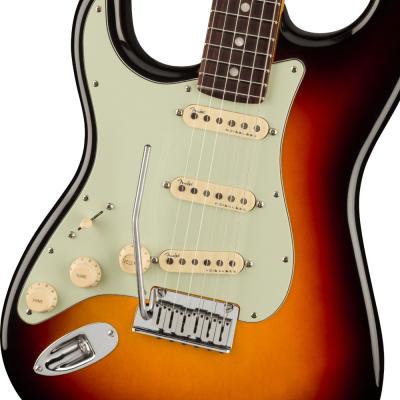 Fender American Ultra Stratocaster Left-Hand RW UBST コントロールアップ画像