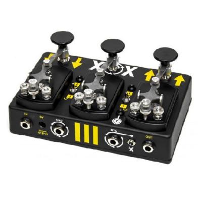 CopperSound Pedals Triplegraph デジタルポリフォニックオクターブペダル ギターエフェクター リア斜めアングル画像