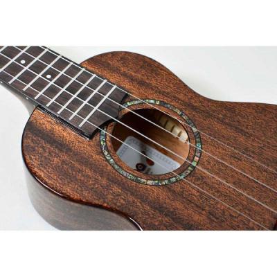Uma Ukulele UK-20SS BK ソプラノウクレレ アップの画像