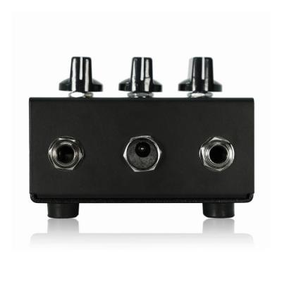 Wren and Cuff Box of War Red & Black Special Edition ファズ ギターエフェクター 背面