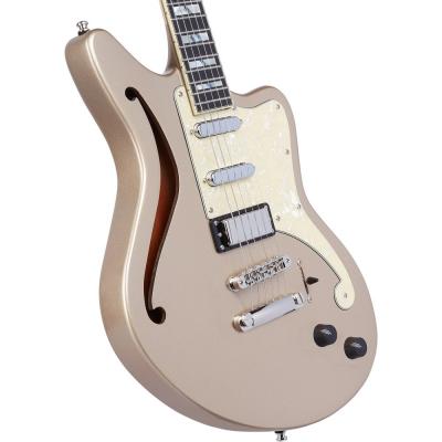 D’Angelico Deluxe Bedford SH Desert Gold エレキギター ボディ斜めアングル画像