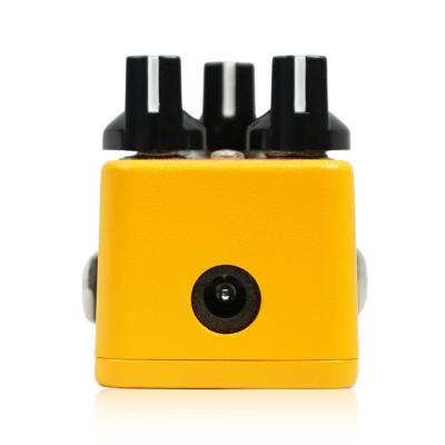 Effects Bakery スグル食品のビッグカツディストーション ギターエフェクター 入出力端子部画像