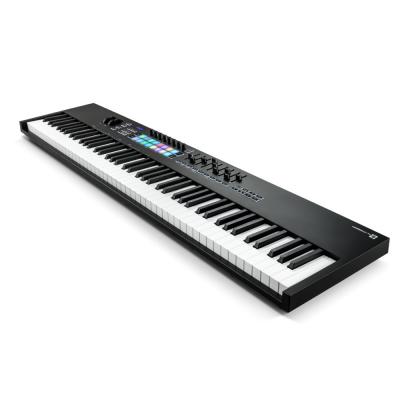 novation LAUNCHKEY 88 MK3 MIDIキーボード コントローラー 88鍵盤 本体の画像