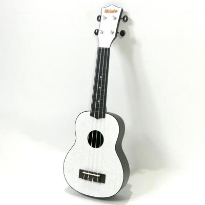 MaAmAa MU-P1 PWH ソプラノウクレレ プラスチック製 白 パンダホワイト 斜め画像