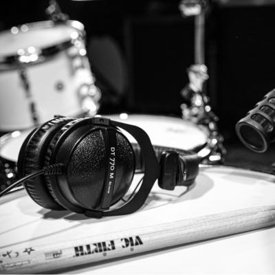 beyerdynamic ベイヤーダイナミック DT 770 M 80Ω 密閉型 モニターヘッドホン イメージ画像