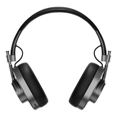 Master & Dynamic MH40 Wireless Gen 2 Over-Ear Headphones Gunmetal ワイヤレスヘッドフォン ガンメタル ヘッドバンドを開いた状態