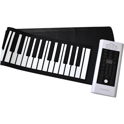 ONETONE ワントーン OTRP-61 ロールピアノ 61鍵盤 サスティンペダル付き クルクル巻いてコンパクトに収納できるポータブルピアノ アングル画像