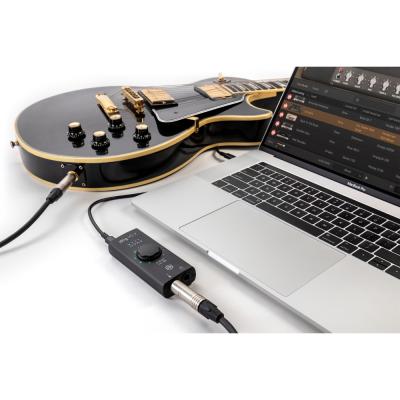 IK Multimedia アイケーマルチメディア iRig HD X ギター用モバイルデジタルインターフェイス オーディオインターフェース パソコン接続例画像