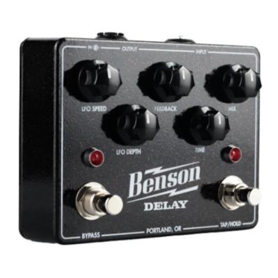 Benson Amps ベンソンアンプス DELAY ディレイ + LFOモジュレーション ギターエフェクター 左からのアングル