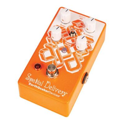 EarthQuaker Devices アースクエイカーデバイセス EQD Spatial Delivery エンペロープフィルター アングル画像