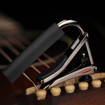 シャブカポ カポタスト フォーク用 SHUBB シャブ C1z カポ ギター 50周年記念特別デザイン ロゼッタ Rossete ギターと本体