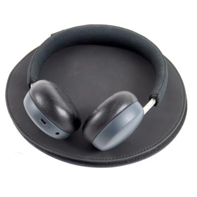 【中古】 ヘッドホン LIBRATONE Q ADAPT On-Ear STORMY BLACK オンイヤーヘッドホン ノイズキャンセリングヘッドホン ケース、本体