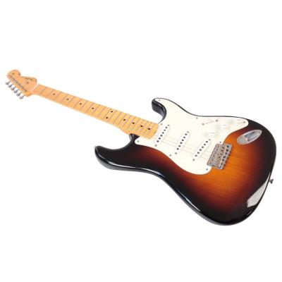 【中古】 Fender Custom Shop Vintage Custom 1955 Stratocaster NOS Wide-Fade 2-Color Sunburst 2020年製 エレキギター 本体画像 斜め