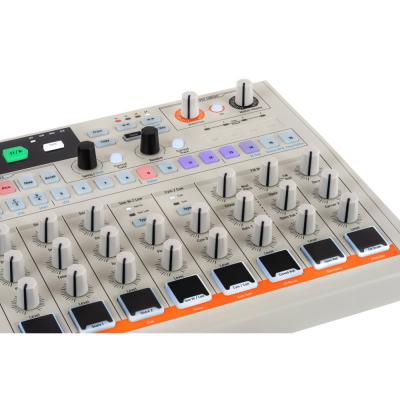 ARTURIA DRUMBRUTE IMPACT 1984 ドラムブルート リズムマシン アングル画像