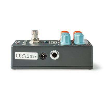 MXR エムエックスアール MB301 BASS SYNTH ベースシンセ ベース用エフェクター 右サイド画像