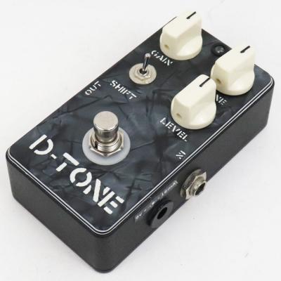 【中古】 オーダードライブ ギターエフェクター M.I.J Pedals D-TONE 本体画像 斜め 2