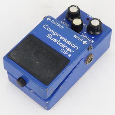 【中古】 コンプレッサー エフェクター BOSS CS-2 Made in Japan Compression Sustainer ギターエフェクター 本体画像 斜め
