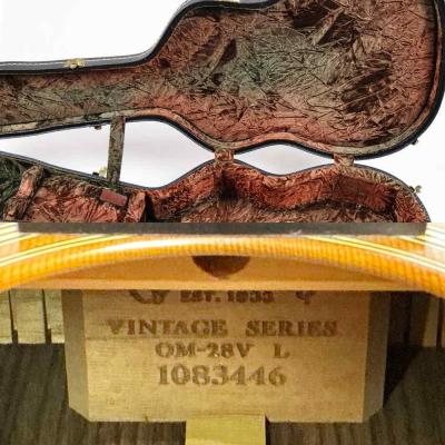 【中古】 アコースティックギター 左用 Martin OM-28V Lefty 2005年製 マーチン OM28V 左利き用 レフティー 内部
傷