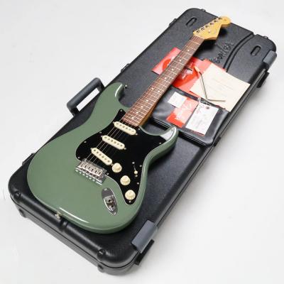 【中古】 エレキギター Fender American Professional Stratocaster Rosewood Fingerboard Antique Olive 2017年製 フェンダー アメリカンプロフェッショナルストラトキャスター