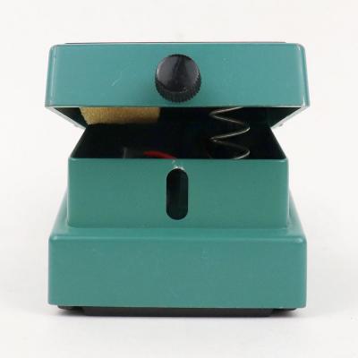 【中古】 トレモロ エフェクター BOSS TR-2 Tremolo ギターエフェクター ゴム欠品