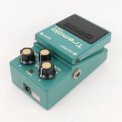 【中古】 トレモロ エフェクター BOSS TR-2 Tremolo ギターエフェクター 全体