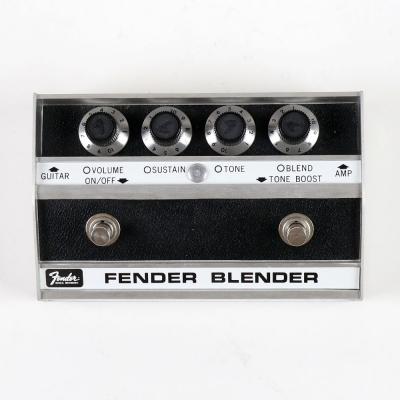【中古】 Fender フェンダー BLENDER 1974年製 ファズ ギターエフェクター 正面