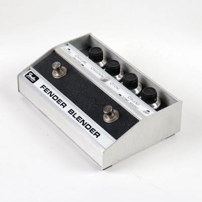 【中古】 Fender フェンダー BLENDER 1974年製 ファズ ギターエフェクター 全体