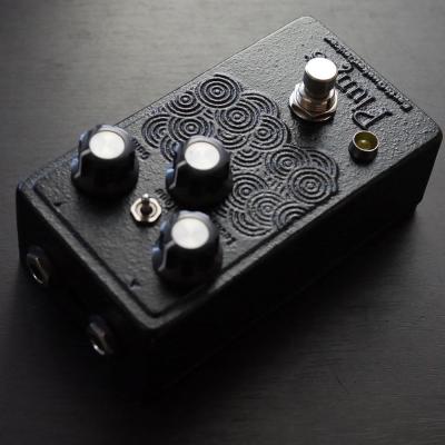 EarthQuaker Devices アースクエイカーデバイセス EQD 南部鉄器製 Plumes ギターエフェクター オーバードライブ 全体
