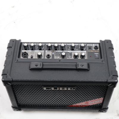【中古】 ギターアンプ ローランド ROLAND CUBE Street BK 乾電池駆動パフォーマンス用ステレオアンプ ギターアンプ コントロール