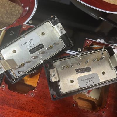 【中古】エレキギター Epiphone Inspired by Gibson Custom 1964 SG Standard with Maestro Vibrola Reissue Cherry Red 2024年製 エピフォン SG マエストロビブラート ピックアップ