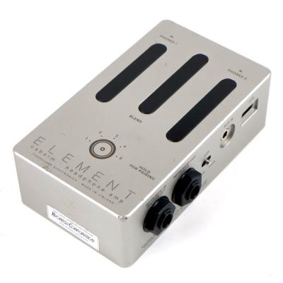 【中古】 Darkglass Electronics ELEMENT ヘッドフォンアンプ IRキャビネットシミュレーター 右サイド