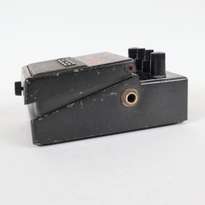 【中古】メタルゾーン エフェクター BOSS MT-2 Metal Zone ボス ギターエフェクター 側面