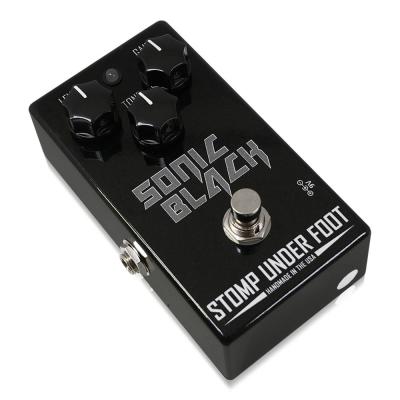 Stomp Under Foot ストンプアンダーフット SONIC BLACK ディストーション ギターエフェクター 斜めアングル画像